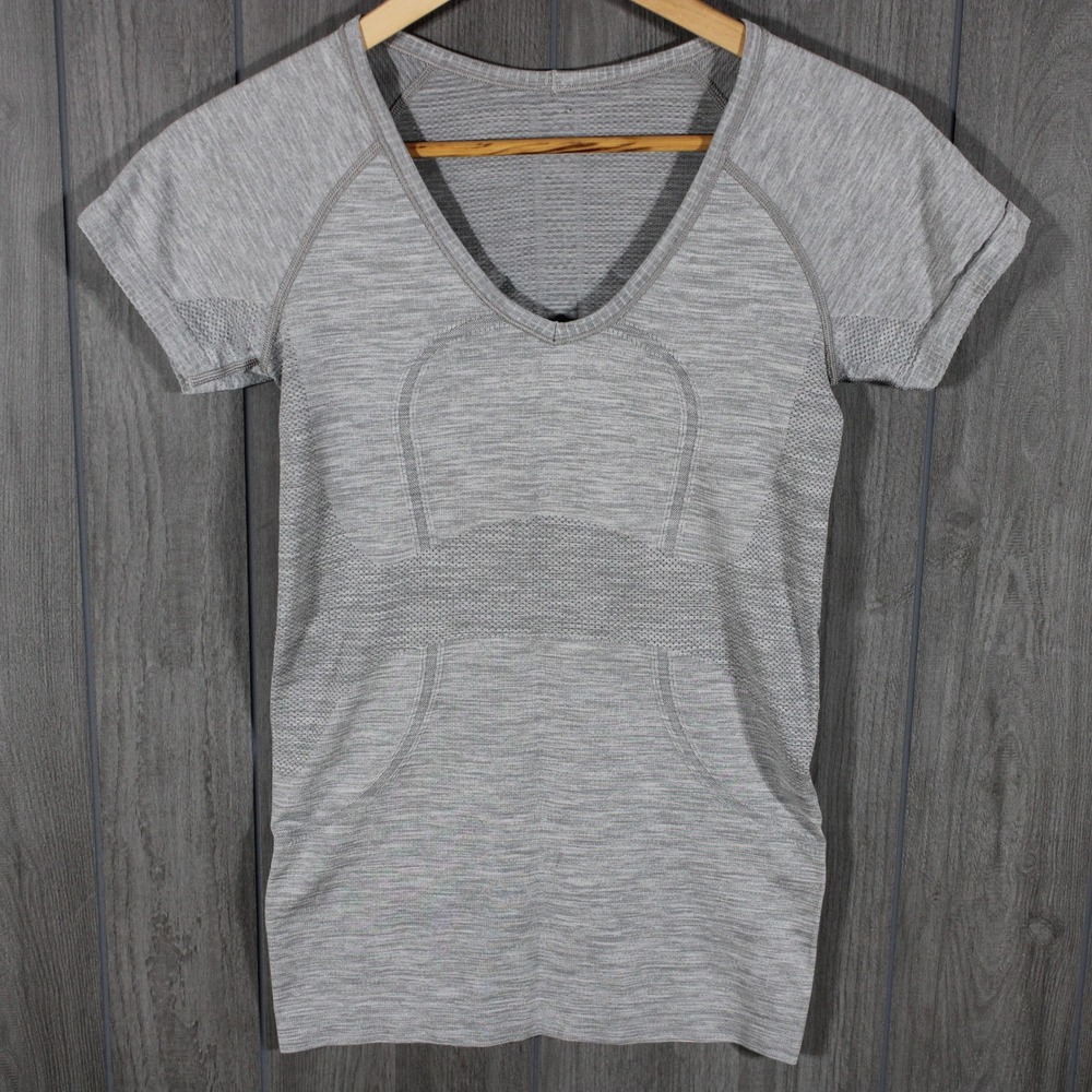 Lululemon Swiftly Tech V Neck Short Sleeve Shirt Heathered Grey - Size 4